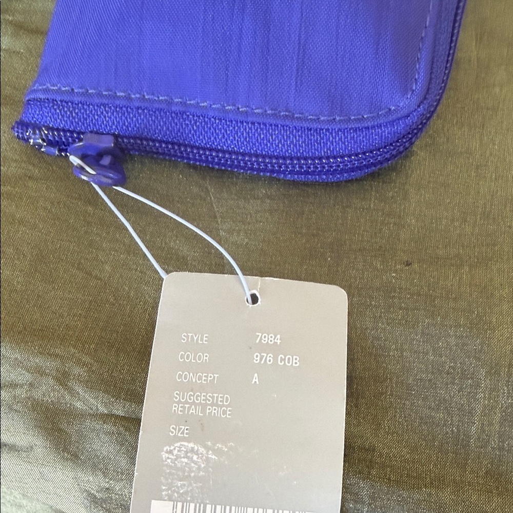Esprit Purple Coin Pouch with Key Clip - Picture 4 of 11